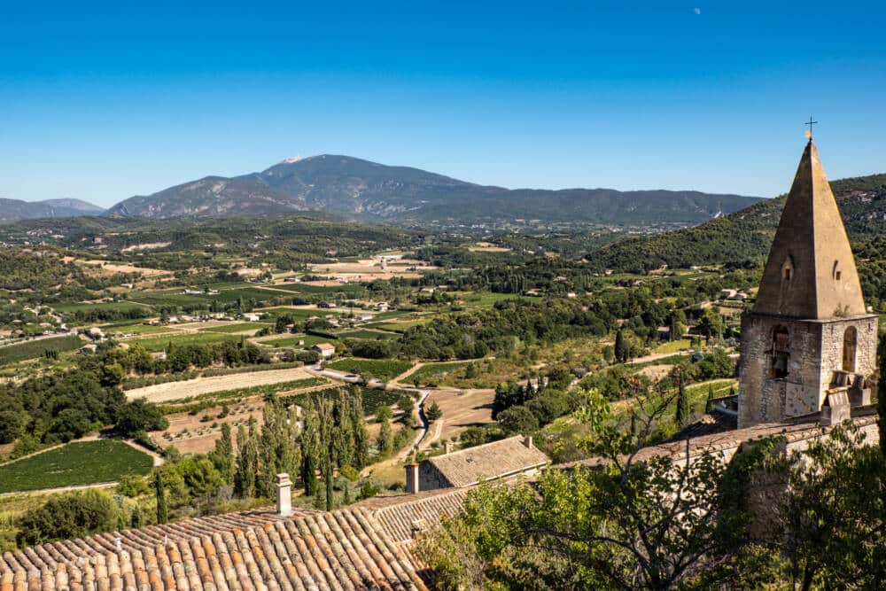 Vue sur le Ventoux depuis Crestet